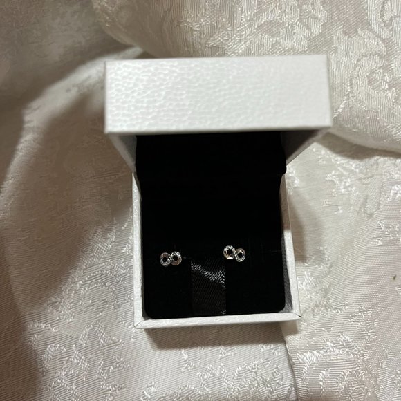 Pandora Sparkling Infinity Stud Earrings - Picture 4 of 7
